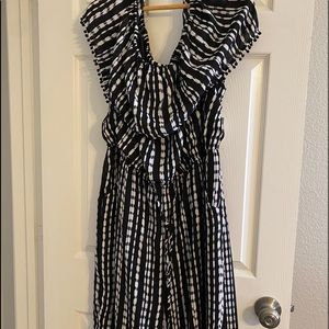 NWT!! Plus size jumpsuit capri-length